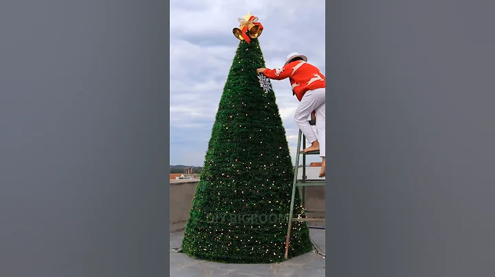 DIY giant outdoor Christmas tree