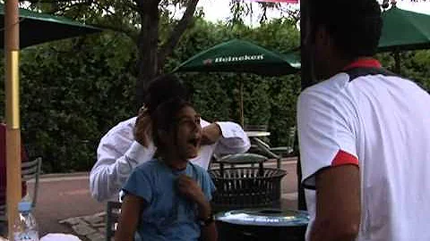 Indian and Pakistani tennis duo play for peace