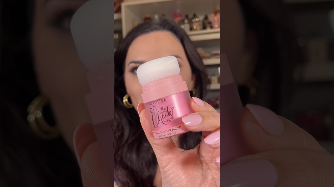 Trying the New P. Louise loose powder blushes 