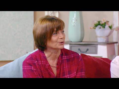 აღმოსავლურ-დასავლური დივანი - მუშტაიდის სასახლის დეკორი