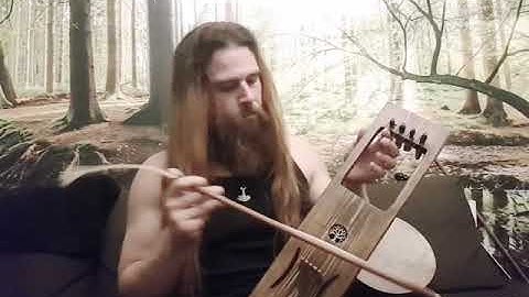 4 string tagelharpa demo (pinewood and horse hair strings)