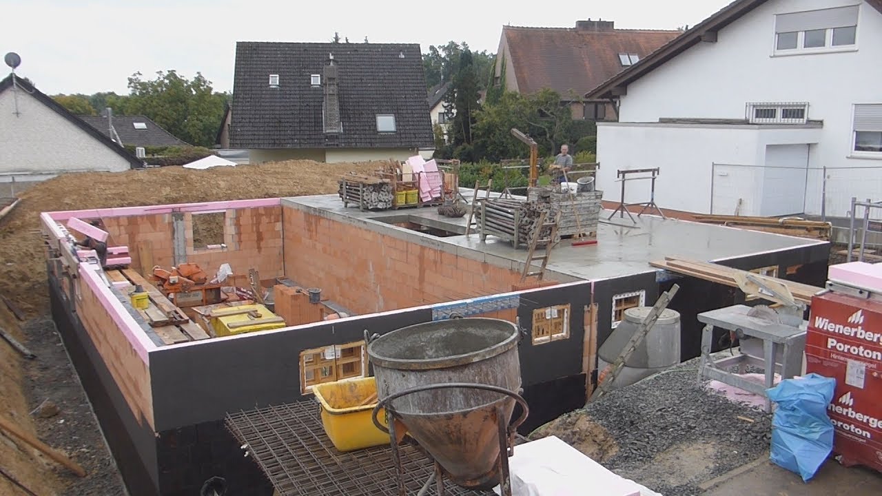 Doppelhaus als Stadtvilla Bad Nauheim 03 1 Woche später Kellergeschoss und betonieren Decke über KG