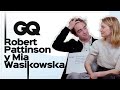 Robert Pattinson y Mia Wasikowska responden todo de Google | GQ + Wired