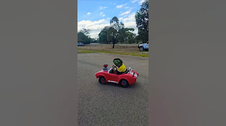 Burnouts 💪🏼💪🏼💪🏼 #skids #burnouts #powerwheels