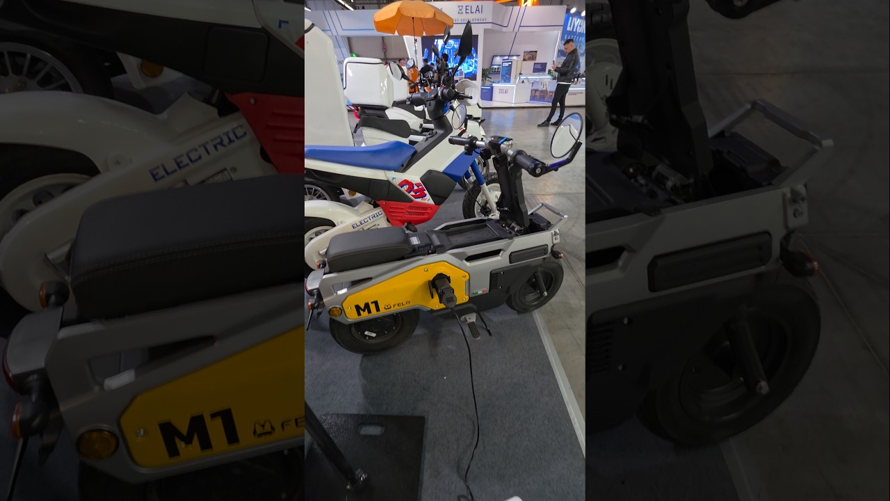 Crazy Cool Folding Pocket ebike #short #ebike #electric #ev #speed #bikelife