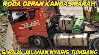 Muatan Gak Main²‼️ Roda Depan Seakan Hampir Patah Truk Raja Jalanan Nyaris Tumbang di Sitinjau Lauik