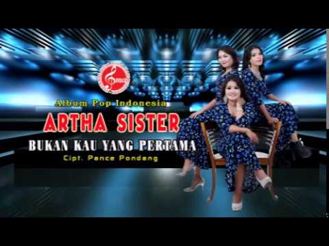 Artha Sister - Bukan Kau Yang Pertama - YouTube