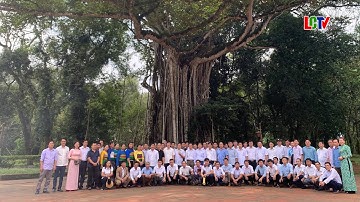 Bồi dưỡng nghiệp vụ công tác Đảng cho Bí Thư chi bộ thôn, bản, khu phố