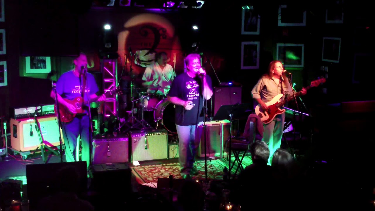 Fabulous Fleetwoods "Cinnamon GirlRockin' Free WorldBlk Hearted Woman" Funky Biscuit, 811