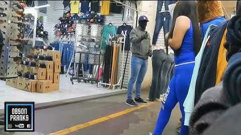Broma del maniquí en centro comercial