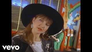 Video thumbnail of "Pam Tillis - Put Yourself In My Place"