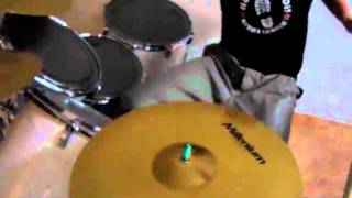 Video thumbnail of "Seiko from band named Los Pičos, behind the Drums"