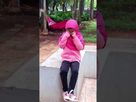 sharing ice cream 🍦🤗