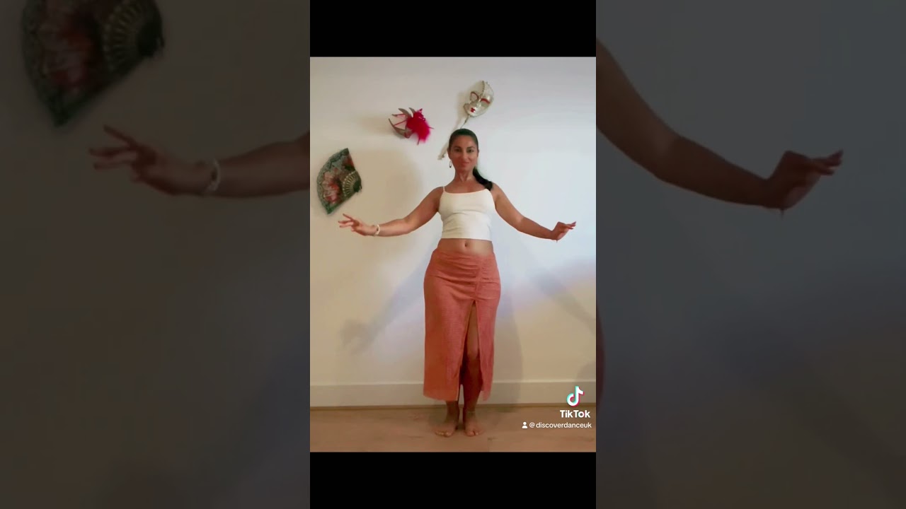 HOW TO DO A BELLY DANCE CHEST CIRCLE 