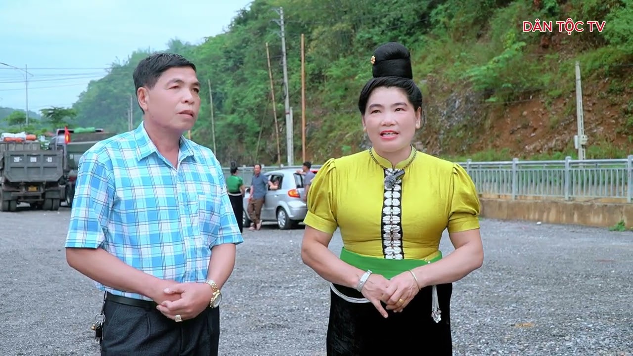 Hai giọng ca tuyệt vời nhất hát rất hay mọi người cùng lắng nghe nhé xin cảm ơn 