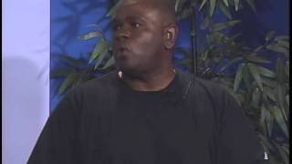 Author Charles Lingo comes to Good Day to talk about his novels and his family l