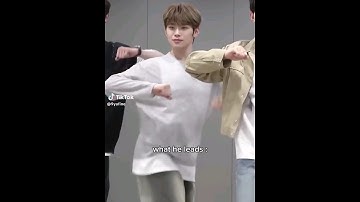 This is so funny 😭🤣 #kpop #yujin #zb1 #zerobaseone #jiwoong #hanbin #matthew #viral #fyp #zhanghao