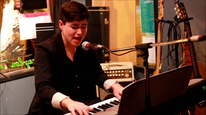 Michelle at Lacey-Lou Tapas Lounge: Crumb Beat