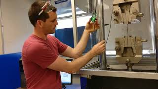 Using an Extensometer to measure strain screenshot 2