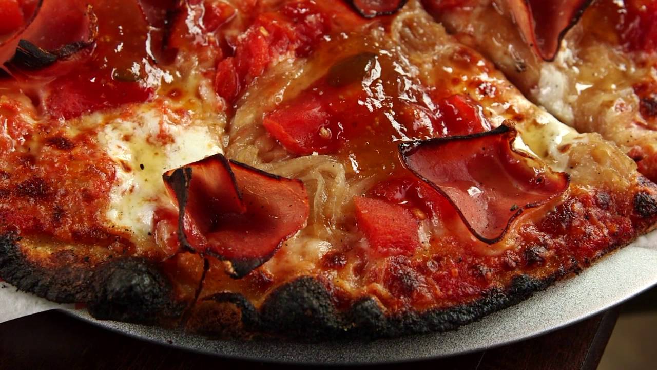 Kindles Pizzeria Marlborough, MA (Phantom Gourmet) YouTube