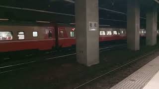 (本列車因車頭無法正常供電,大約晚32分)莒光號53周年! 台鐵510次海線莒光號(E215)離開板橋站~