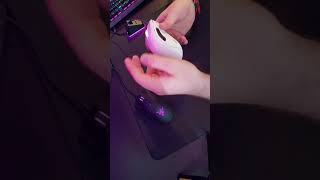 Comparison between Benq Zowie EC2-A - Razer Viper Ultimate and Deathadder V2