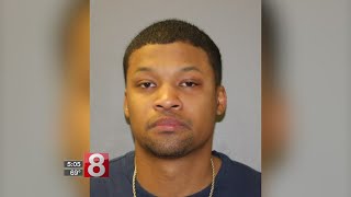 New Haven firefighter arrested after allegedly assaulting his girlfriend