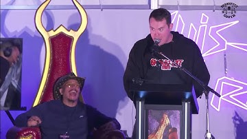 Shane Gillis alters comedians