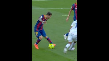 Defenders Hate this Messi Move! 🤯