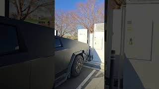 Supercharger Stop #37 - Nov 19/25 - Richland Wa - 12,500 km Road Trip Return | Cyber Jack