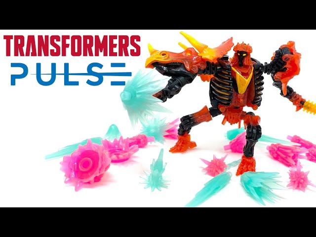 Transformers Generations WFC-K39 Tricranius, Action Figure Classe Lusso Con Effetti Power Fire Blasts - 2