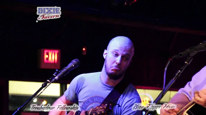 Russell McLaughlin LIVE at Kelleys Troubadour Fell...