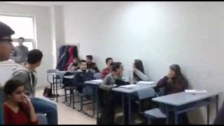 Efsane Tavana Tekme Atma Videosu