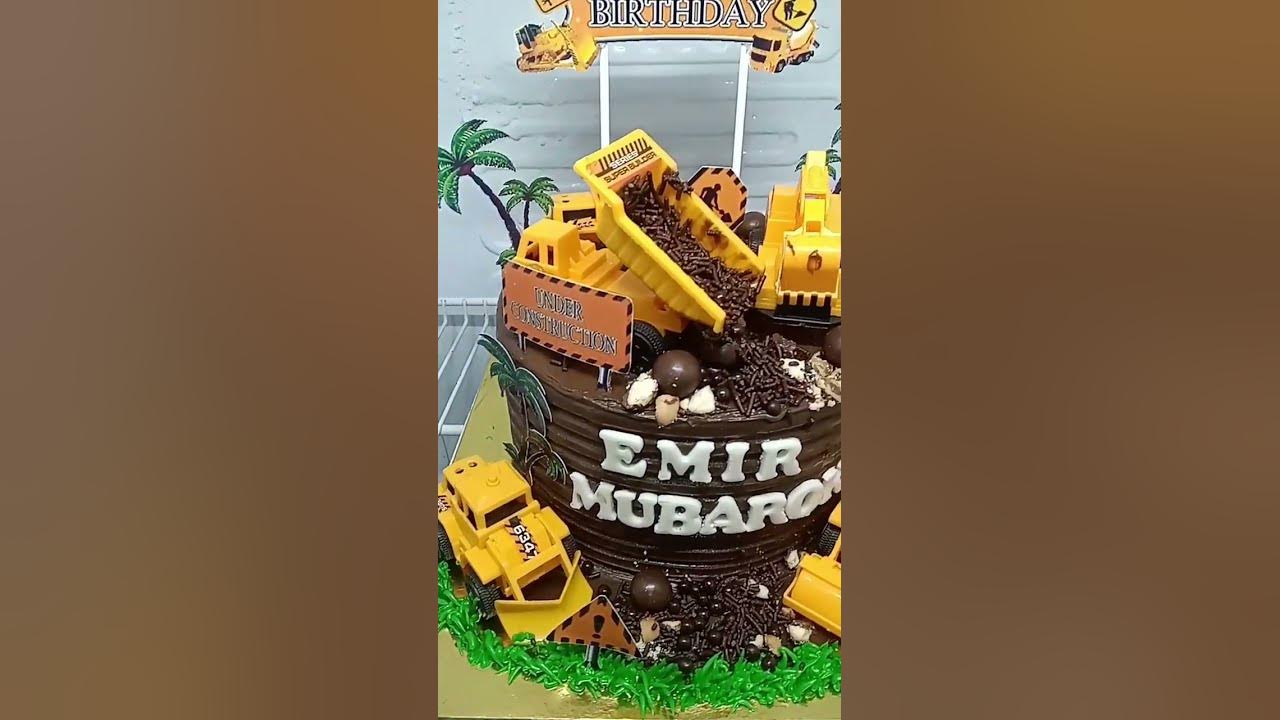 Cantik Kue ultah tema excavator