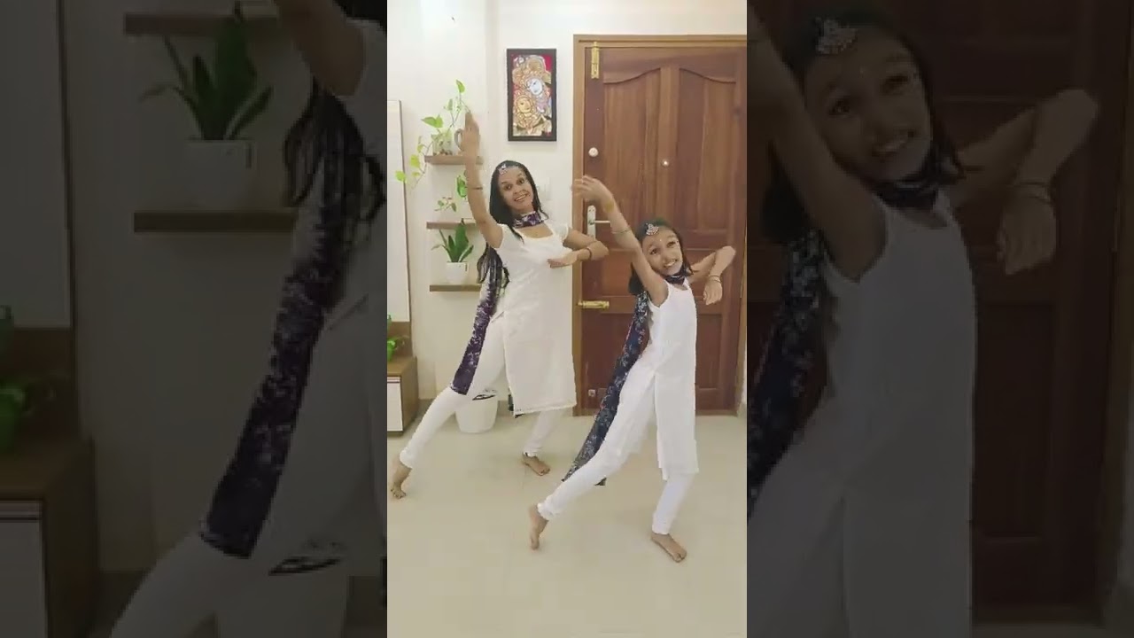Kannil Kannil Sita Ramam Malayalam Dance Cover momdaughter 
