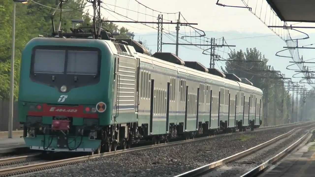 Treni Ripresi alla stazione di Abano HD