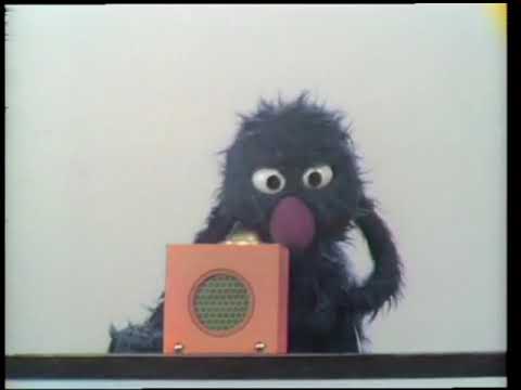 Sesame Street: - Grover's Sound Box