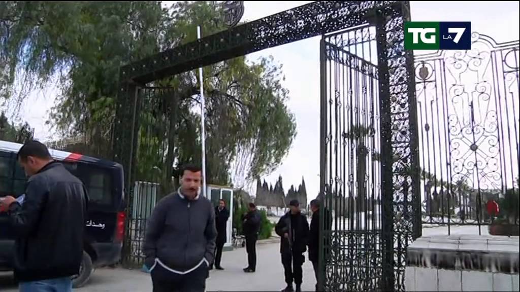 Tunisi: Video choc dei turisti italiani al museo Bardo. Oggi la marcia antiterrorismo