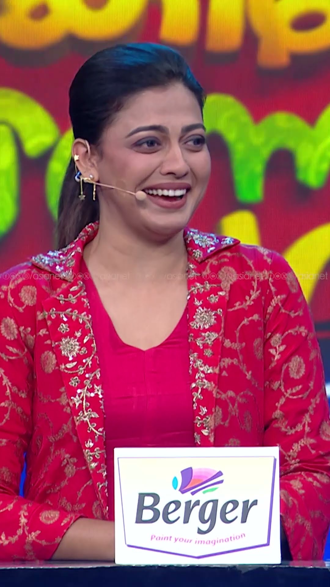 #EnkileEnnoduPara പ്ലെയിന്റെ ഡ്രൈവറല്ലേ പൈലറ്റ്??