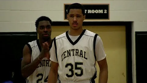 Kamari Robinson and Chris Baldwin lead #1 Springfi...