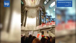 Teachers descend on Kentucky State Capitol