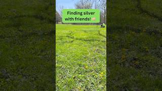 Finding silver with friends! 👊🏼 #metaldetecting #treasurehunting #minelabmanticore #friends