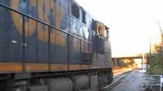 CSX Q-376 Gets The Signal
