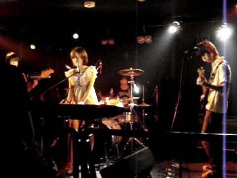 オマージュ/スズメナインティーン@新宿motion 2010.06.25