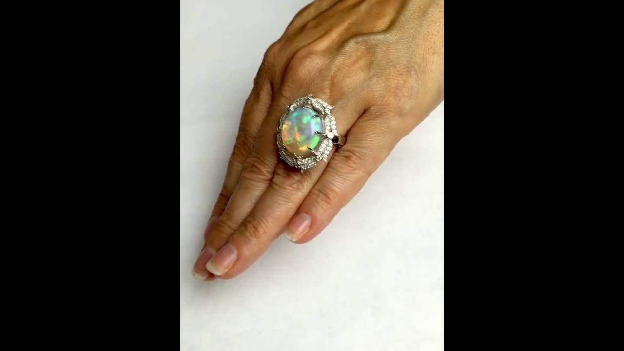 11.59 Carat Museum Grade Crystal Opal