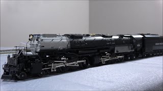 Review: Trix HO Big Boy #4014, Most Accurate Excursion Model Yet? 4884 Marklin Steam Locomotive