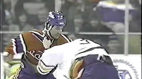 Mario Roberge vs Matthew Barnaby