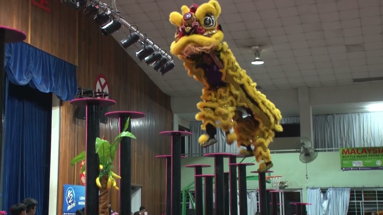 沙巴光藝龍獅體育會 財神到