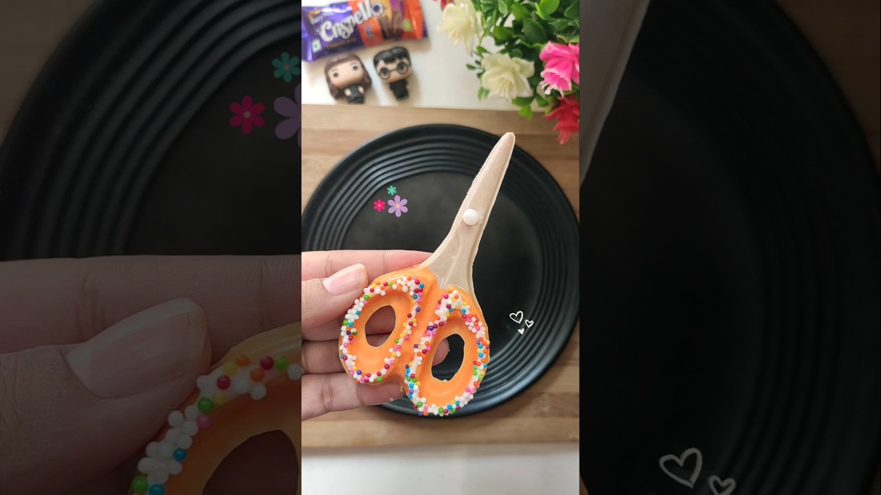 Mini Chocolate Secciors ✂️🤓 