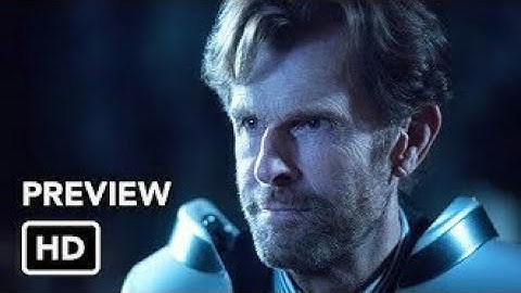 DCTV Crisis on Infinite Earths Crossover Behind the Scenes: Kevin Conroy as Bruce Wayne (HD)
